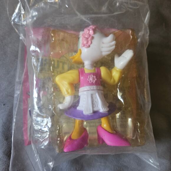 1993 McDonalds Mickey and Friends Daisy in Germany New in Package - Picture 2 of 2